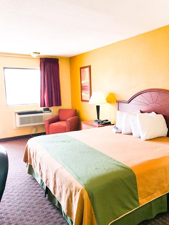 Americas Best Value Inn Юкон Экстерьер фото